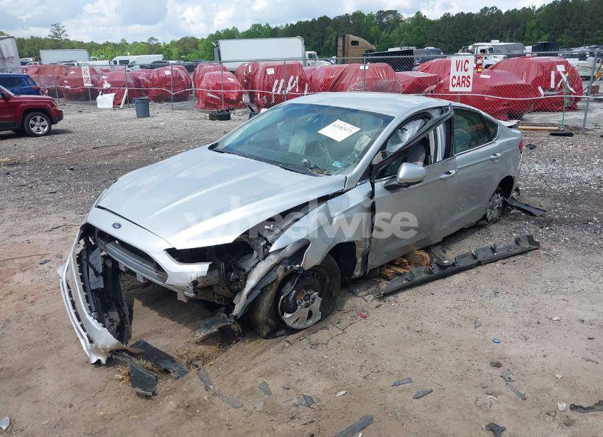 Photo 2 of 2014 Ford Fusion S (VIN 1FA6P0G73E5383635)