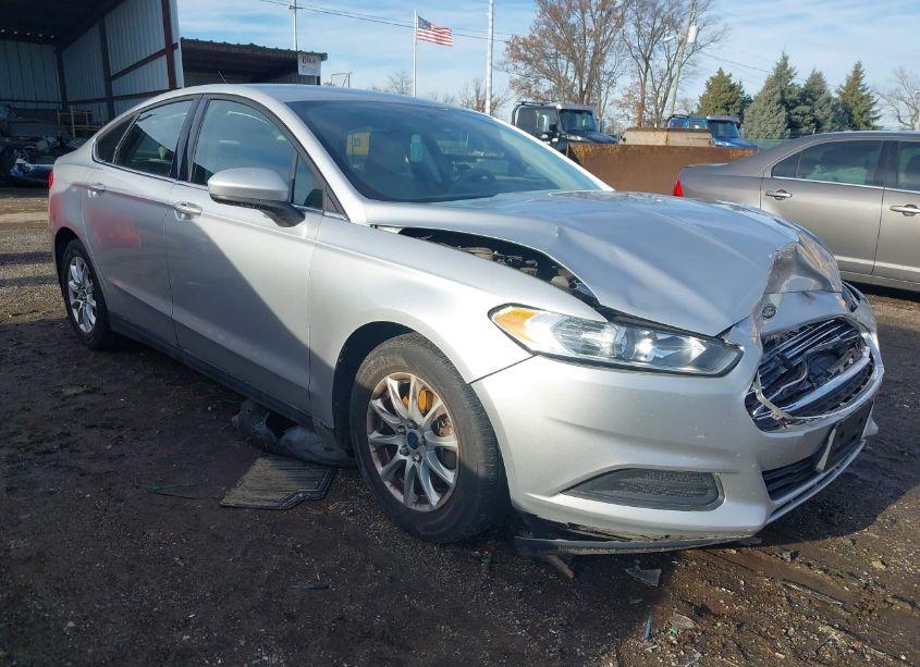 2016 Ford Fusion S (VIN 1FA6P0G73G5109953) main photo