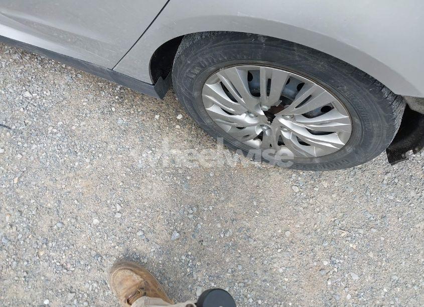 Photo 12 of 2014 Ford Fusion S (VIN 1FA6P0G74E5381456)