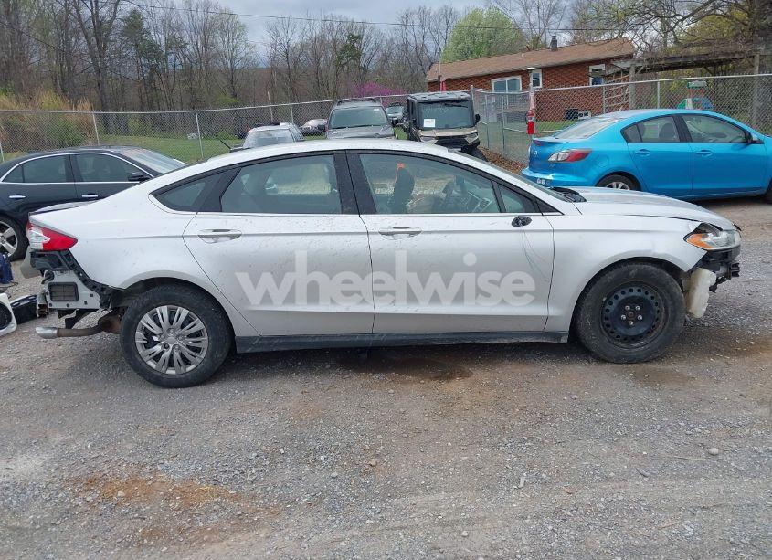 Photo 14 of 2014 Ford Fusion S (VIN 1FA6P0G74E5381456)