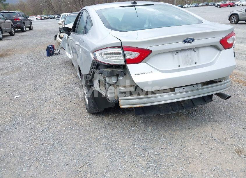 Photo 6 of 2014 Ford Fusion S (VIN 1FA6P0G74E5381456)