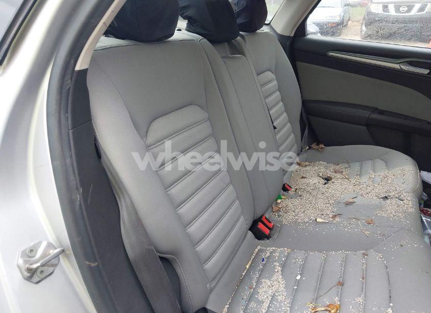 Photo 8 of 2014 Ford Fusion S (VIN 1FA6P0G74E5381456)