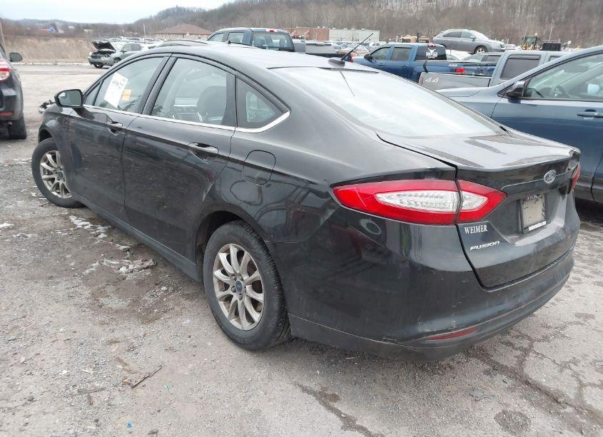 Photo 3 of 2015 Ford Fusion S (VIN 1FA6P0G74F5111161)