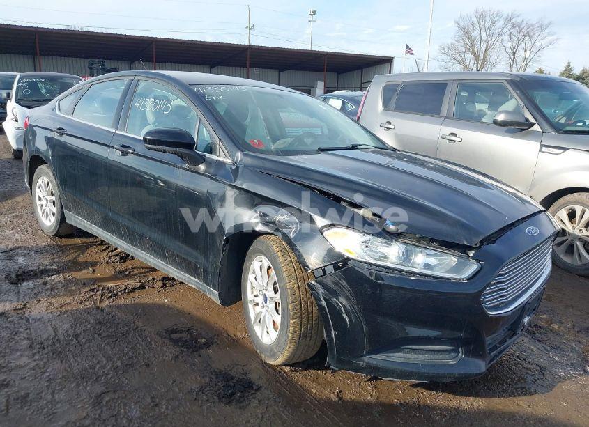 2016 Ford Fusion S (VIN 1FA6P0G74G5123974) main photo