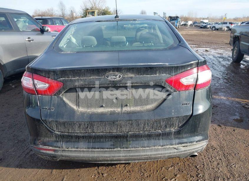 Photo 16 of 2016 Ford Fusion S (VIN 1FA6P0G74G5123974)