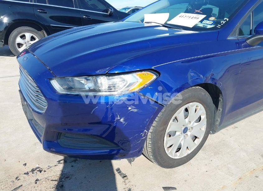Photo 6 of 2014 Ford Fusion S (VIN 1FA6P0G75E5361233)