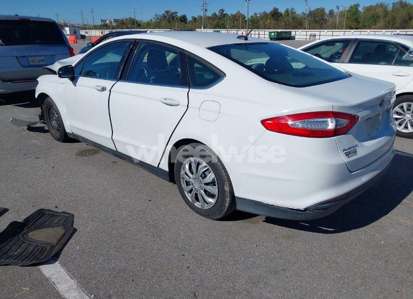Photo 3 of 2014 Ford Fusion S (VIN 1FA6P0G75E5363886)