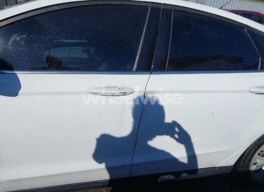 Photo 13 of 2014 Ford Fusion S (VIN 1FA6P0G75E5364620)