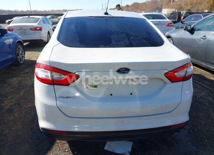 Photo 15 of 2014 Ford Fusion S (VIN 1FA6P0G75E5364620)