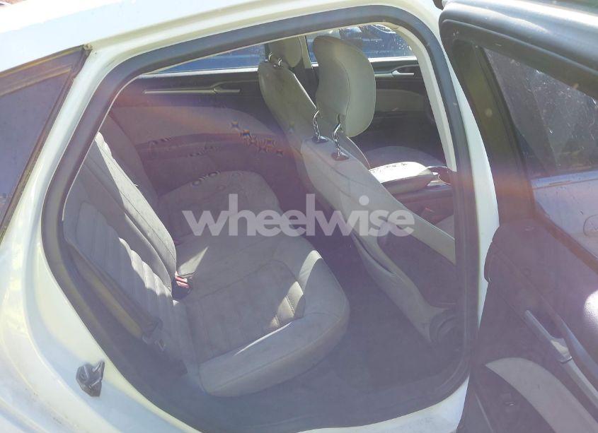 Photo 8 of 2014 Ford Fusion S (VIN 1FA6P0G75E5364620)