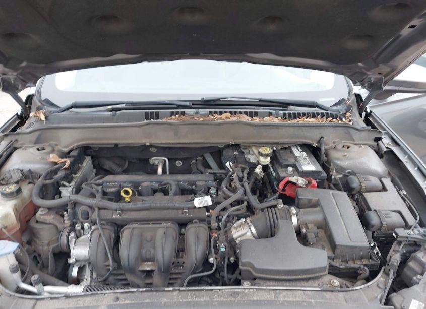 Photo 10 of 2014 Ford Fusion S (VIN 1FA6P0G75E5368845)