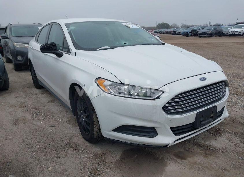 2014 Ford Fusion S (VIN 1FA6P0G75E5386701) main photo