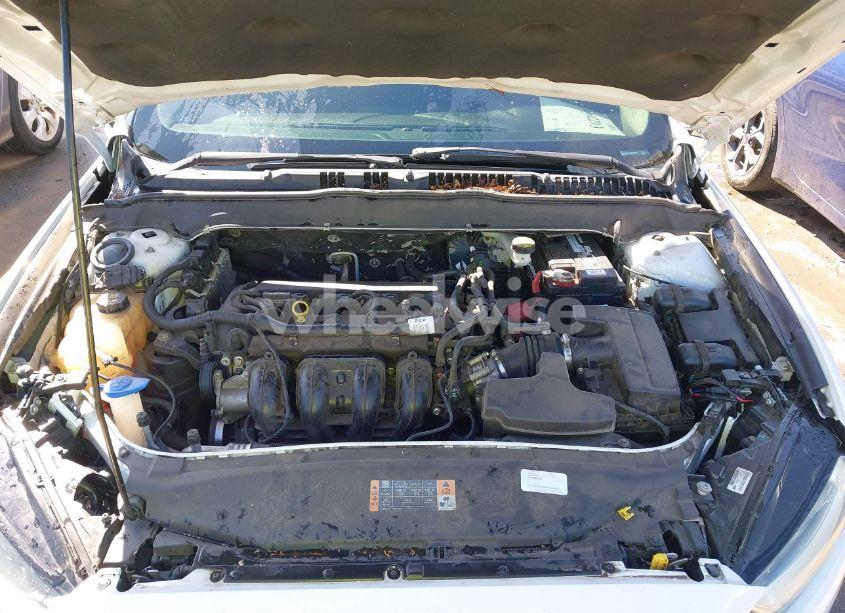 Photo 10 of 2014 Ford Fusion S (VIN 1FA6P0G75E5401519)