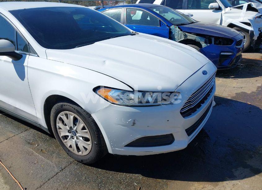 Photo 6 of 2014 Ford Fusion S (VIN 1FA6P0G75E5401519)