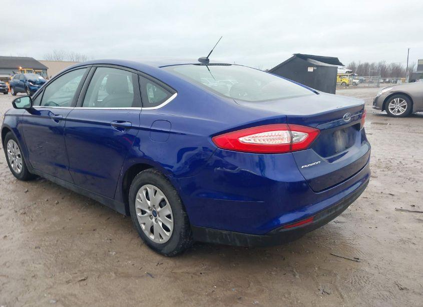 Photo 3 of 2014 Ford Fusion S (VIN 1FA6P0G75E5401651)