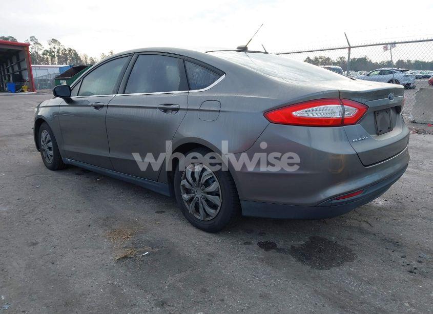 Photo 3 of 2014 Ford Fusion S (VIN 1FA6P0G75E5407272)
