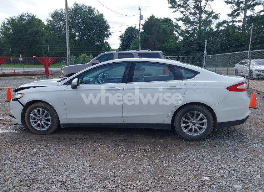 Photo 14 of 2016 Ford Fusion S (VIN 1FA6P0G75G5113776)