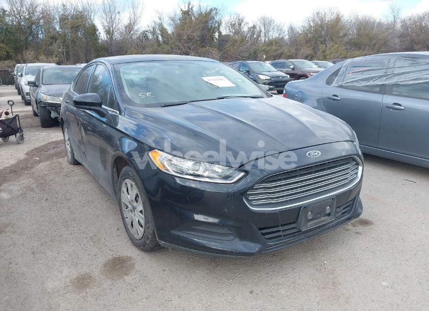 2014 Ford Fusion S (VIN 1FA6P0G76E5363878) main photo