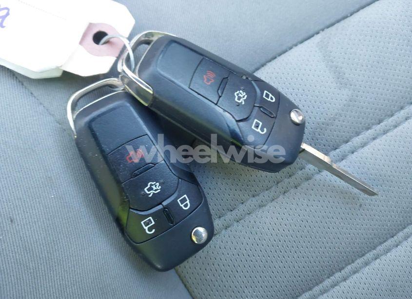 Photo 11 of 2014 Ford Fusion S (VIN 1FA6P0G76E5385749)