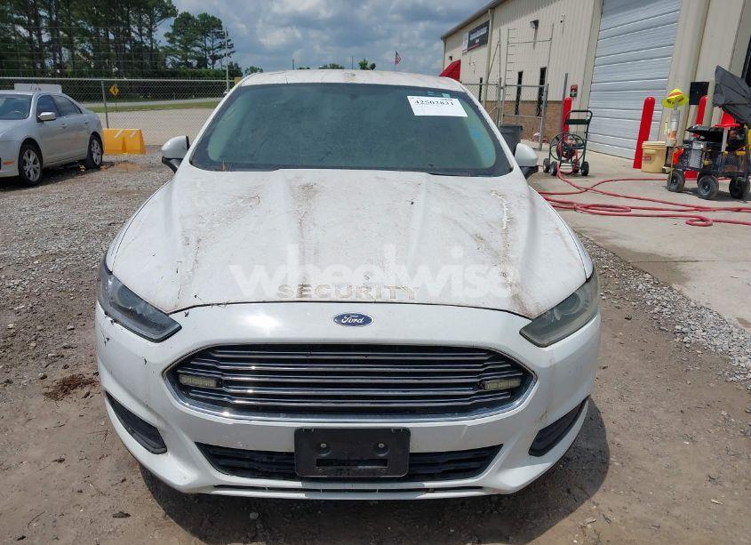 Photo 6 of 2015 Ford Fusion S (VIN 1FA6P0G76F5120461)