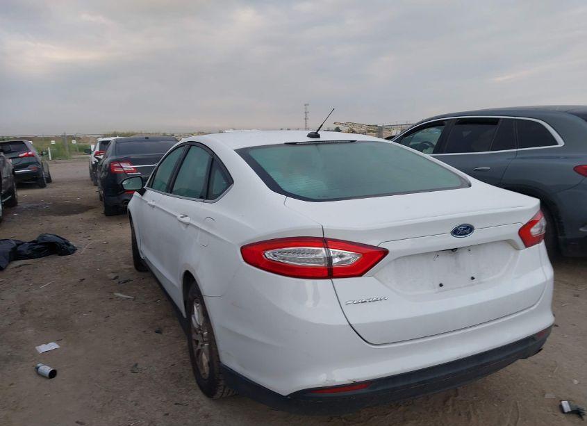 Photo 3 of 2016 Ford Fusion S (VIN 1FA6P0G76G5121322)