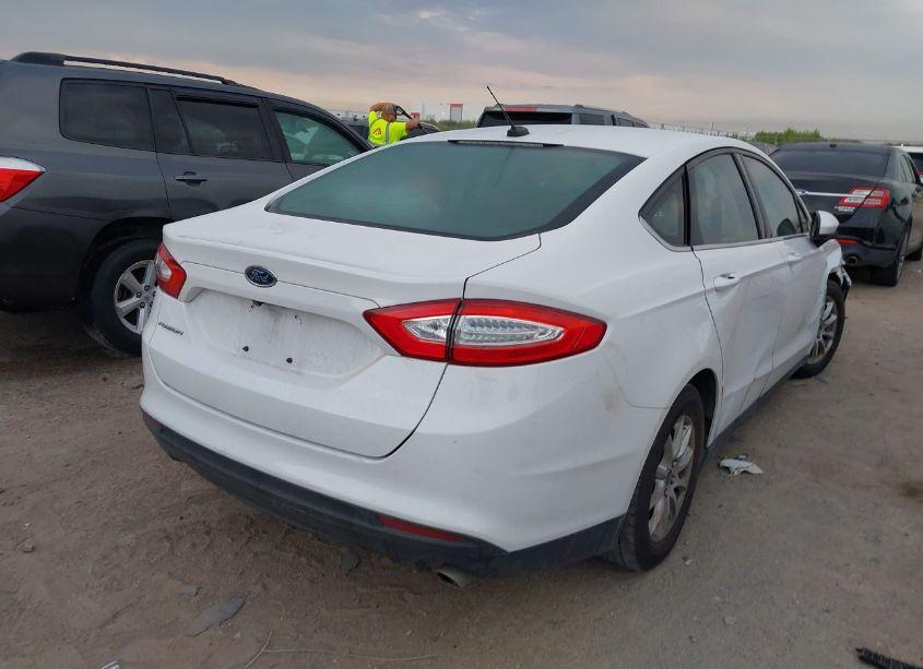 Photo 4 of 2016 Ford Fusion S (VIN 1FA6P0G76G5121322)
