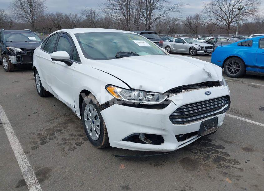 2014 Ford Fusion S (VIN 1FA6P0G77E5364330) main photo