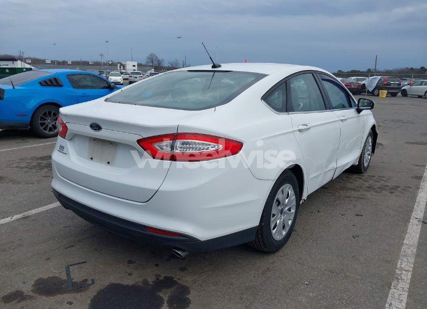 Photo 4 of 2014 Ford Fusion S (VIN 1FA6P0G77E5364330)