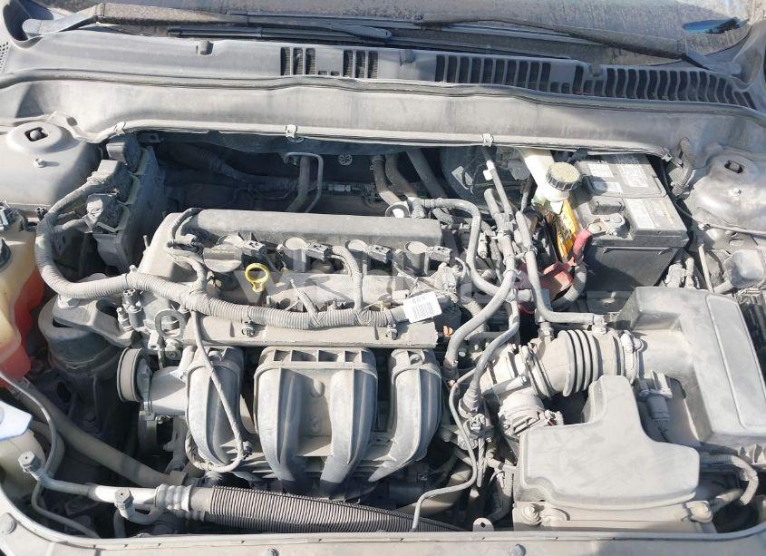 Photo 10 of 2014 Ford Fusion S (VIN 1FA6P0G77E5368782)