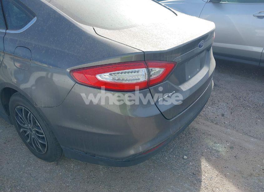 Photo 6 of 2014 Ford Fusion S (VIN 1FA6P0G77E5368782)