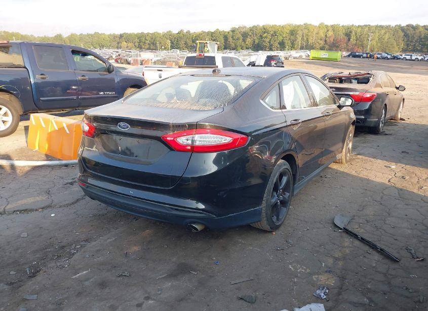 Photo 4 of 2014 Ford Fusion S (VIN 1FA6P0G77E5380429)