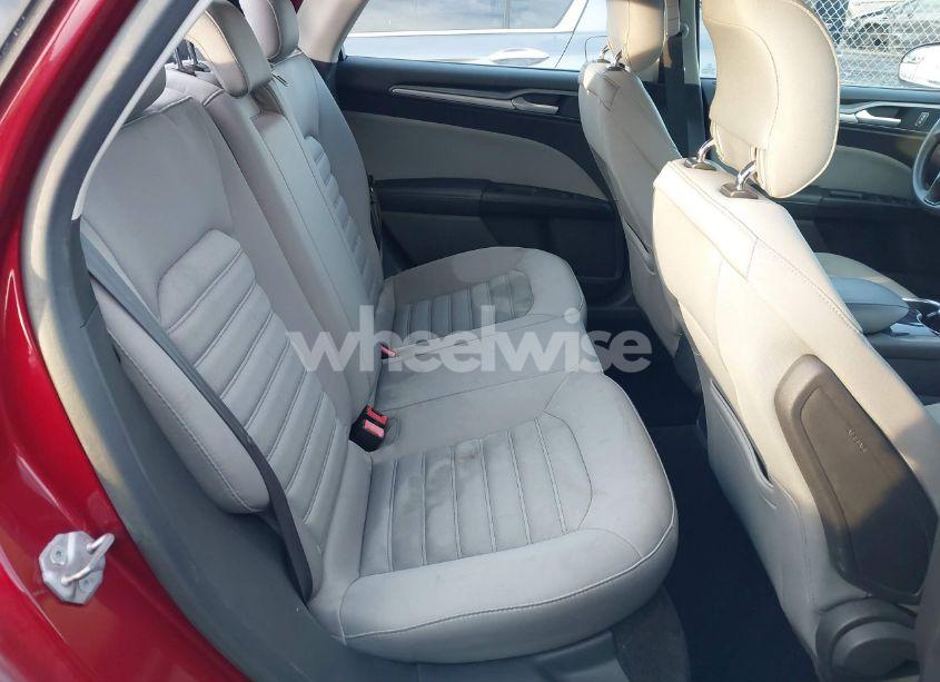 Photo 8 of 2014 Ford Fusion S (VIN 1FA6P0G77E5392175)