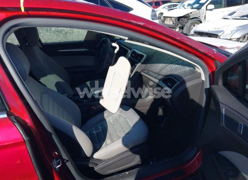 Photo 5 of 2014 Ford Fusion S (VIN 1FA6P0G77E5406012)