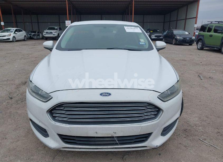 Photo 12 of 2015 Ford Fusion S (VIN 1FA6P0G77F5122848)