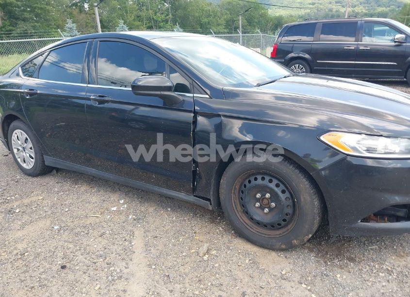 Photo 6 of 2014 Ford Fusion S (VIN 1FA6P0G78E5373845)