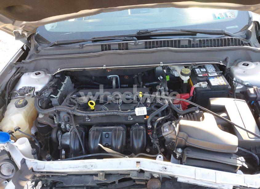 Photo 10 of 2014 Ford Fusion S (VIN 1FA6P0G78E5403135)