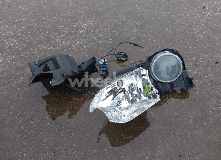 Photo 12 of 2015 Ford Fusion S (VIN 1FA6P0G78F5111826)