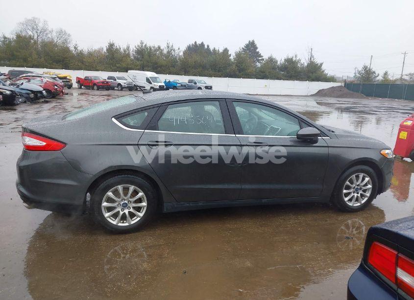 Photo 14 of 2015 Ford Fusion S (VIN 1FA6P0G78F5111826)