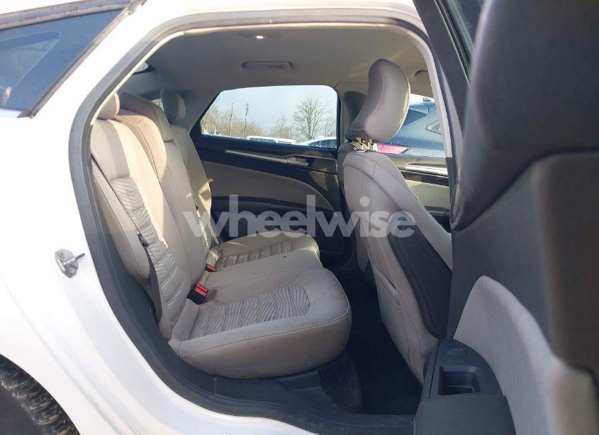 Photo 8 of 2016 Ford Fusion S (VIN 1FA6P0G78G5126666)