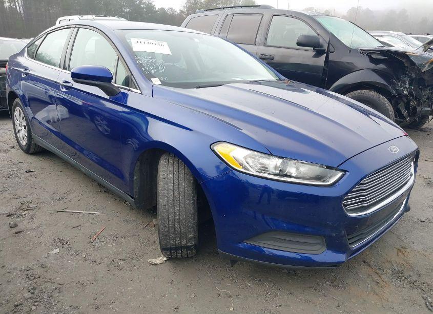 2014 Ford Fusion S (VIN 1FA6P0G79E5355063) main photo