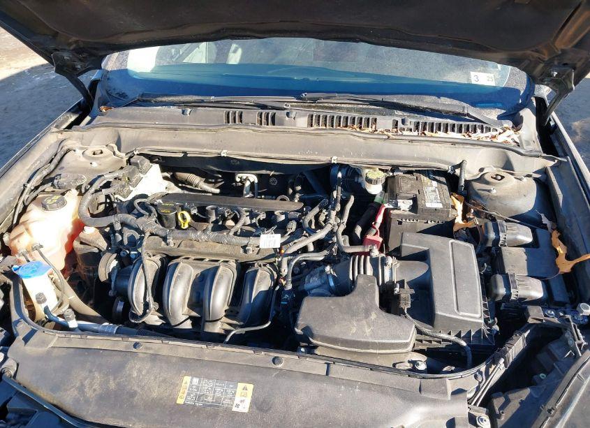 Photo 10 of 2014 Ford Fusion S (VIN 1FA6P0G79E5359470)