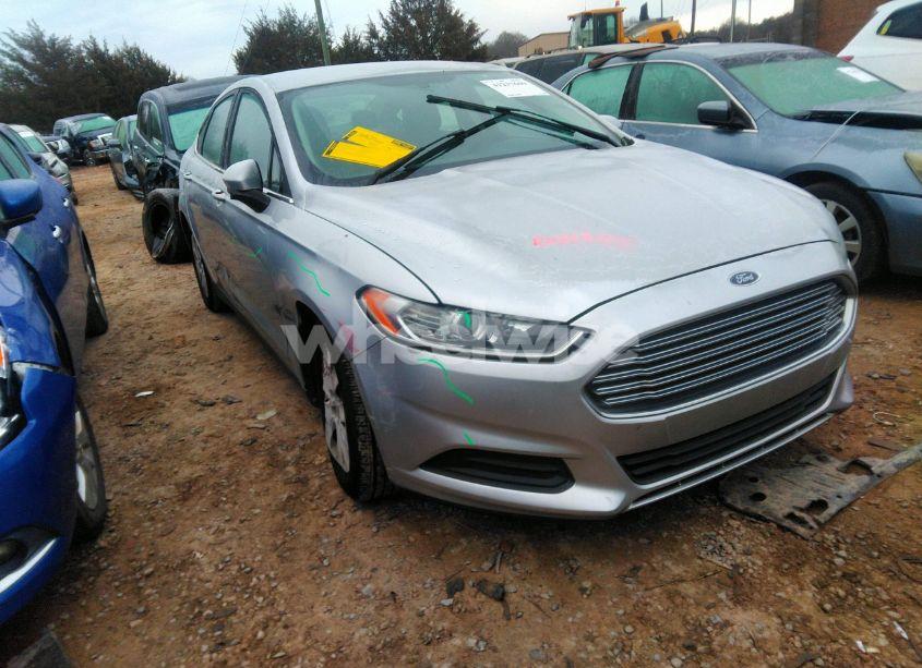 2014 Ford Fusion S (VIN 1FA6P0G79E5374261) main photo