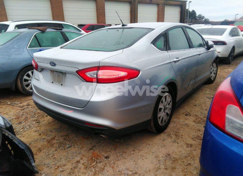 Photo 4 of 2014 Ford Fusion S (VIN 1FA6P0G79E5374261)