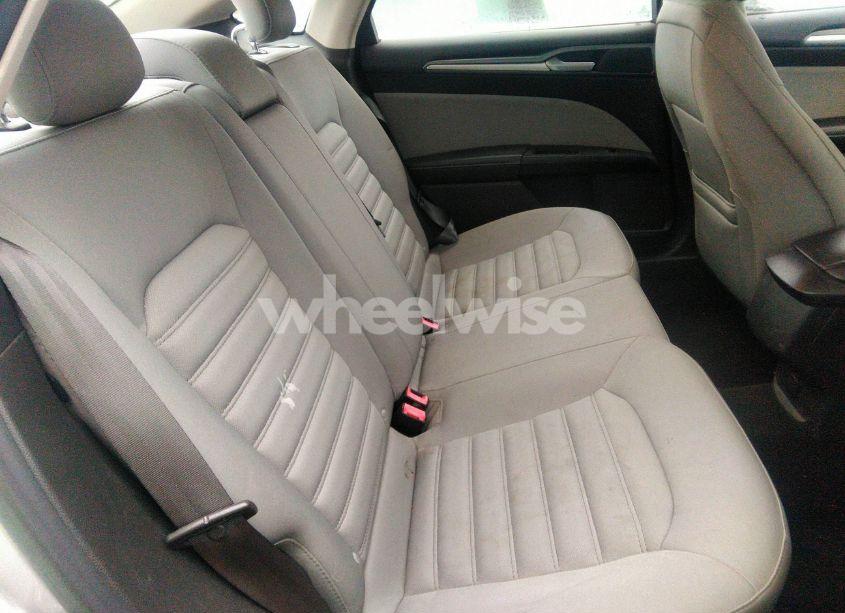 Photo 8 of 2014 Ford Fusion S (VIN 1FA6P0G79E5374261)