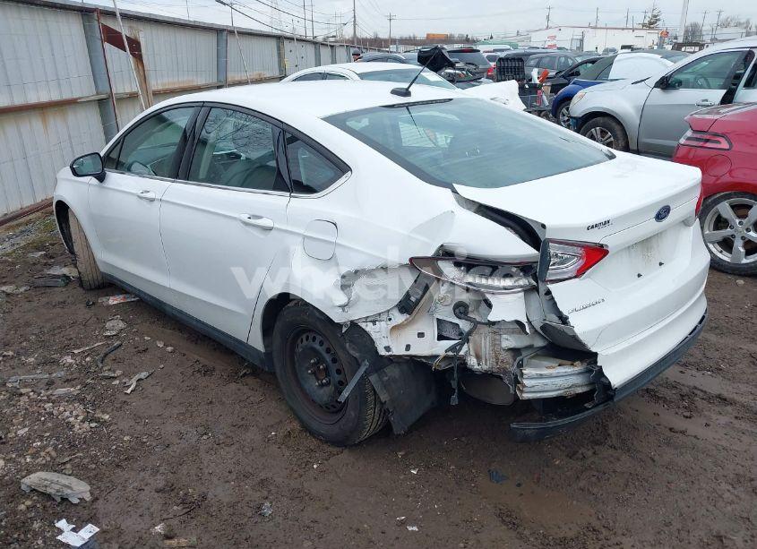 Photo 3 of 2014 Ford Fusion S (VIN 1FA6P0G79E5404312)