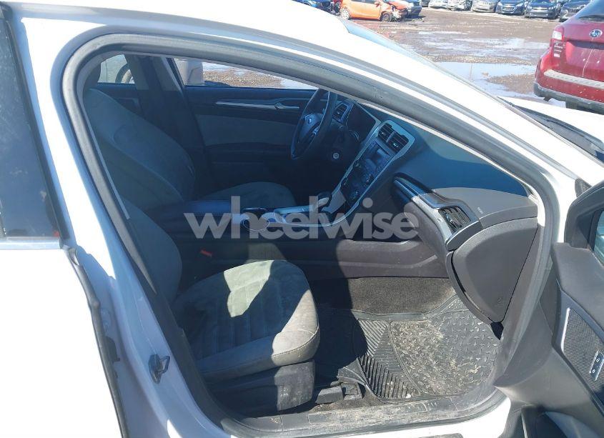 Photo 5 of 2015 Ford Fusion S (VIN 1FA6P0G79F5116338)