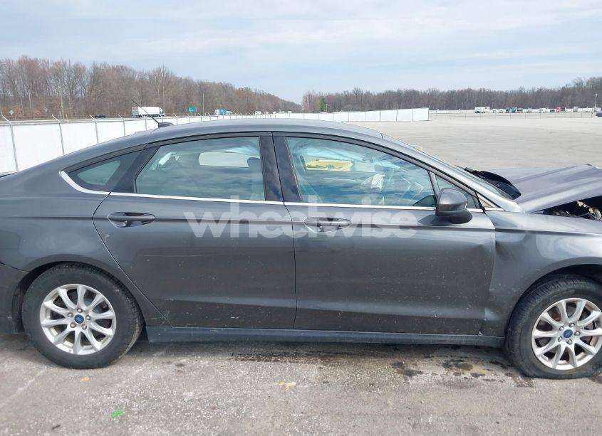 Photo 14 of 2016 Ford Fusion S (VIN 1FA6P0G79G5101159)