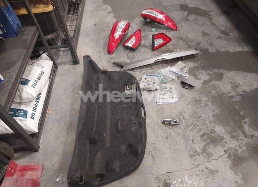 Photo 12 of 2014 Ford Fusion S (VIN 1FA6P0G7XE5388704)