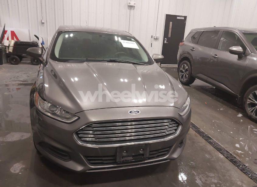 Photo 13 of 2014 Ford Fusion S (VIN 1FA6P0G7XE5388704)