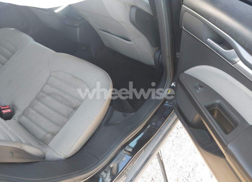 Photo 8 of 2015 Ford Fusion S (VIN 1FA6P0G7XF5105509)